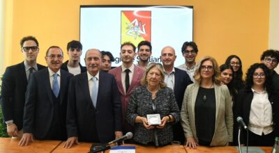 Prestito d’onore, dal 4 giugno al via le domande. Schifani: «Didattica è un diritto dei ragazzi e un dovere per le istituzioni»